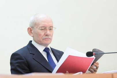 Глава Башкирии вручил награды работникам АПК