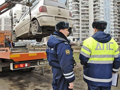 В Башкирии сотрудники ГИБДД должны будут присутствовать на эвакуации автомобиля
