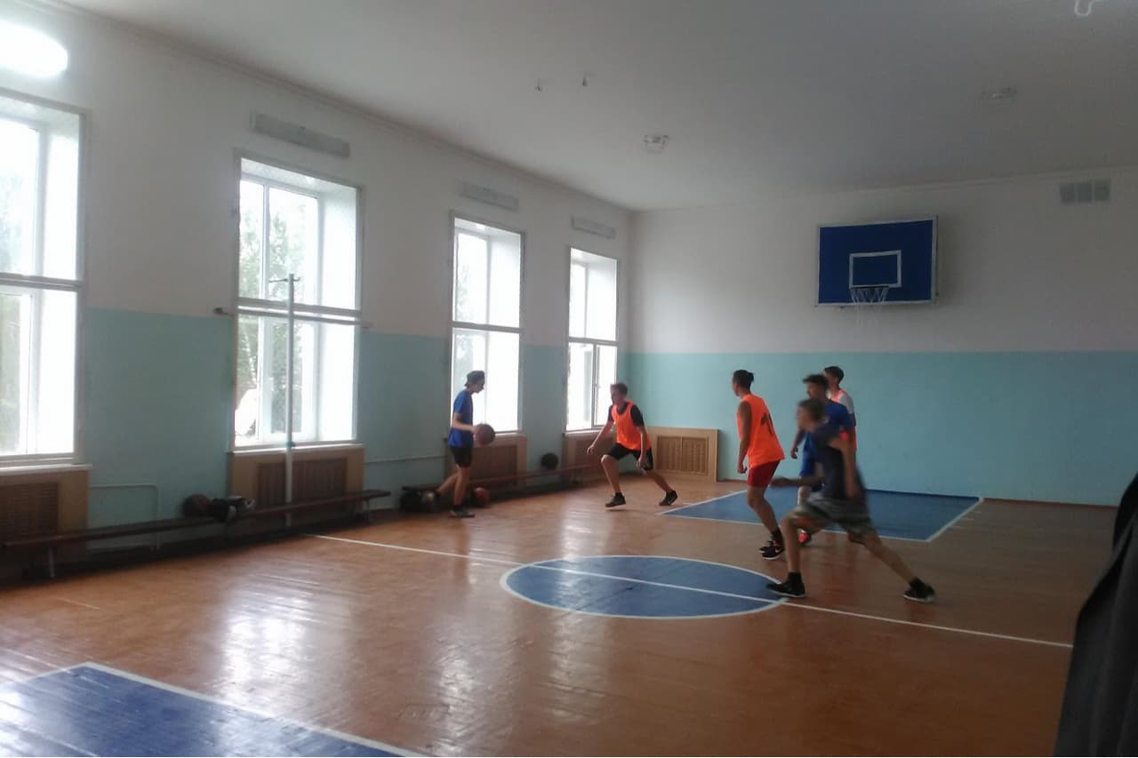 В Альшеевском районе обновили спортивный зал