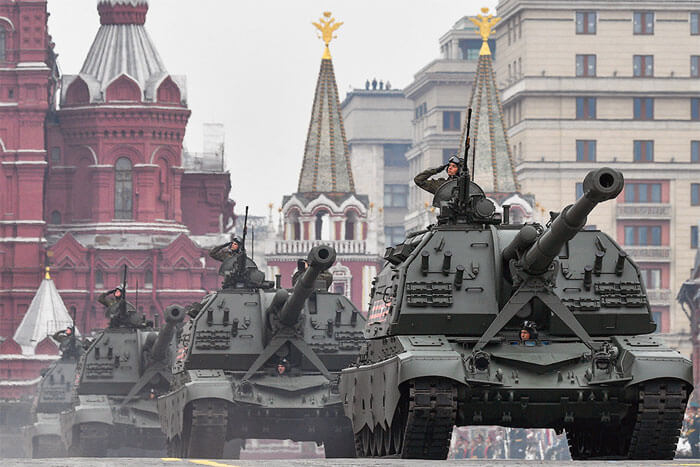 В России не планируют отменять из-за коронавируса парад Победы