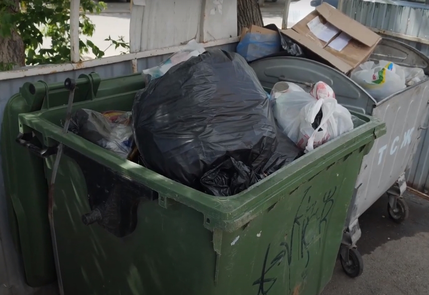 В Башкирии заявили о возможности снижения оплаты за вывоз мусора