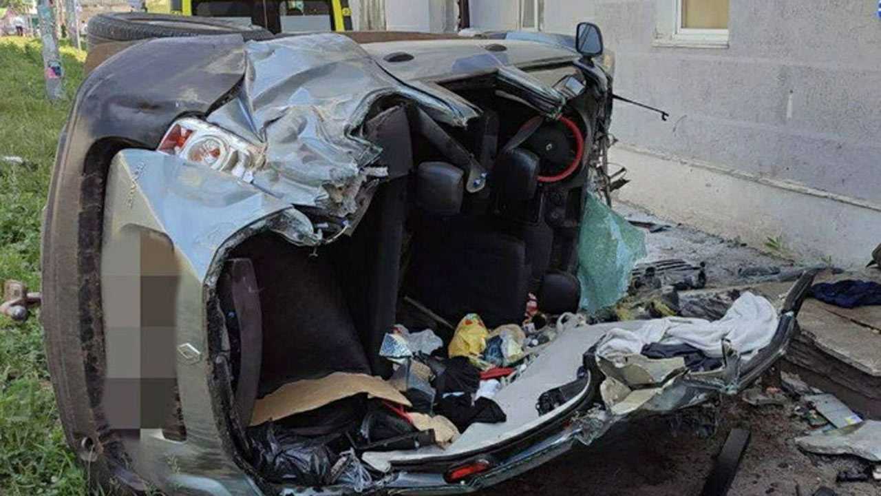 В Уфе скончалась молодая пассажирка автомобиля, врезавшегося в жилой дом