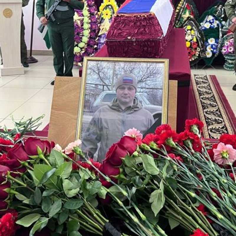 В Башкирии простились с погибшим в СВО Дмитрием Давыдовым