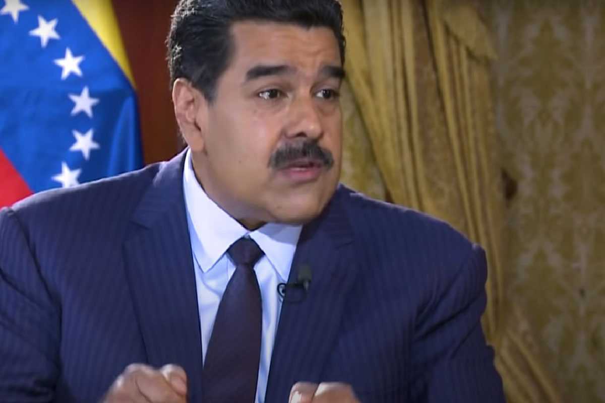 «Нет никакой надежды»: на фоне слухов о помощи России, Борис Джонсон тайно встретился с президентом Венесуэлы Мадуро