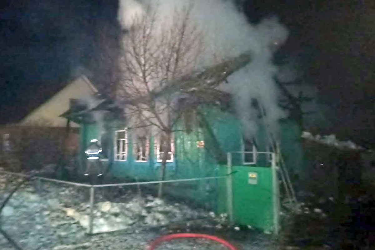 В Мишкинском районе Башкирии произошел пожар в доме многодетной семьи
