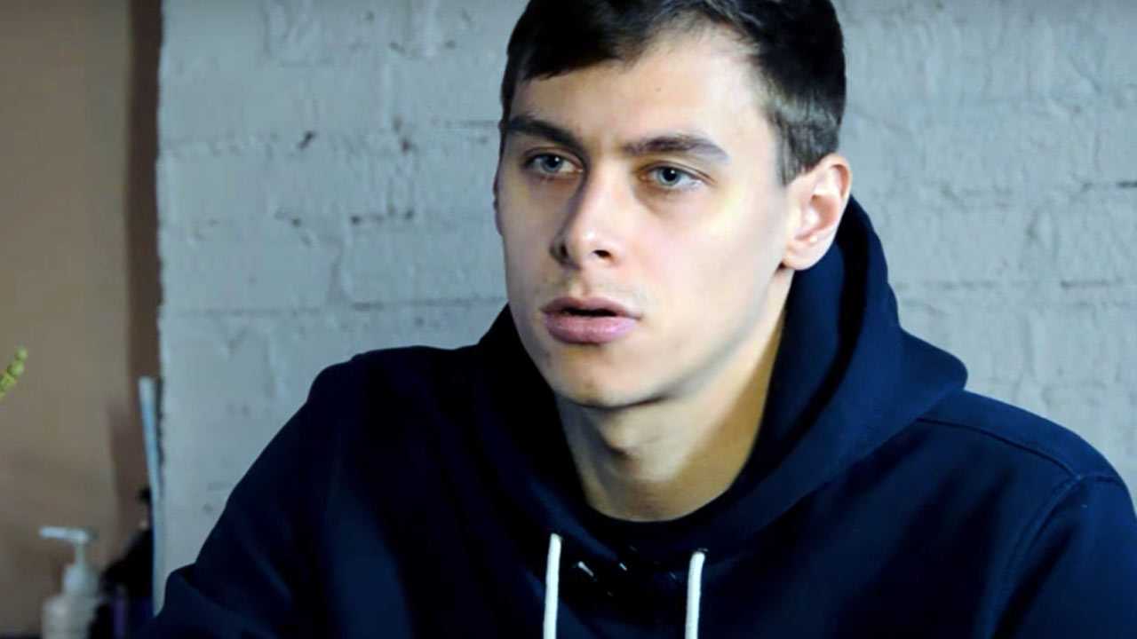 Александр Самонов рассказал, с какой травмой играл в play-off КХЛ
